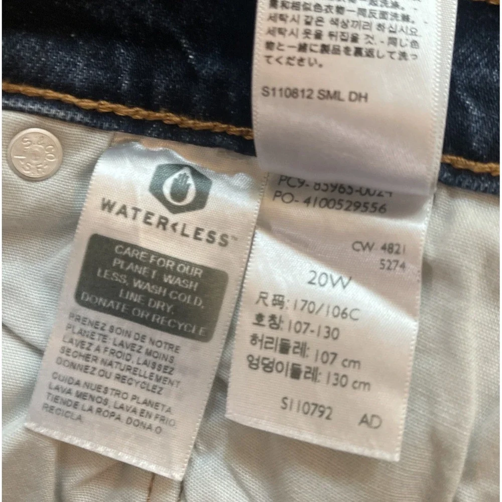 Levi's 501 Shorts Women's Size 20W Button Fly High Rise Jive Dark Wash